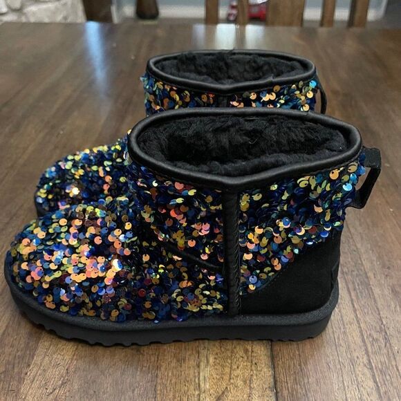 UGGs Classic Mini Stellar Sequin Booties - Picture 7 of 10